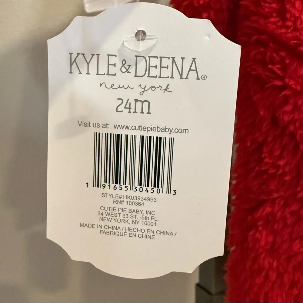 NWT Kyle & Deena soft plush Santa two piece outfit with hat size 24 months